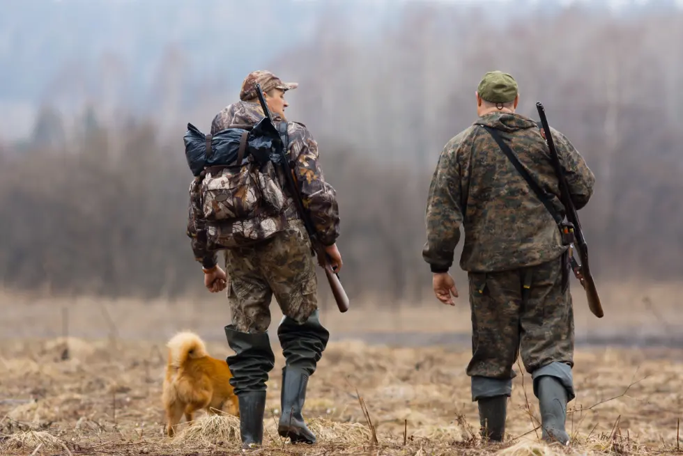 Two hunters discuss their day